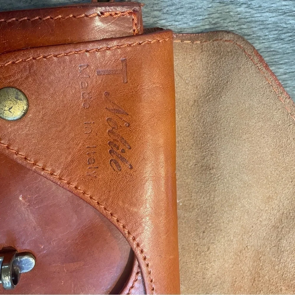T Nobile Small Leather Italian Handbag/‎ Clutch